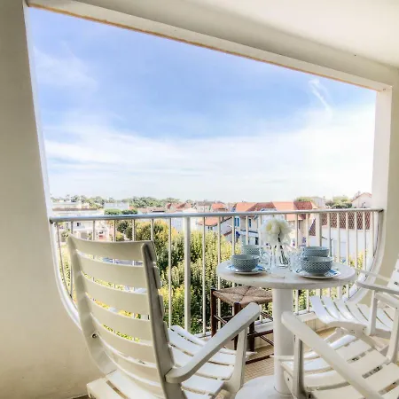 Apartament De Palais-6 By Interhome *