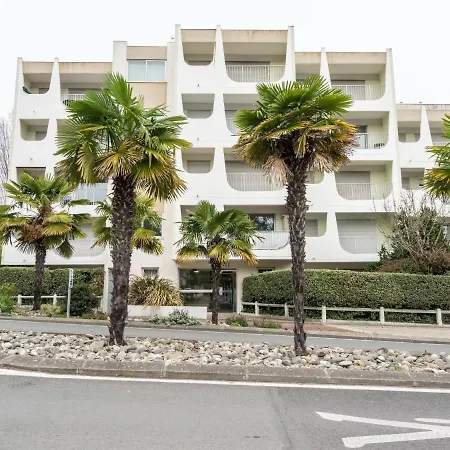 Appartamento De Palais-6 By Interhome