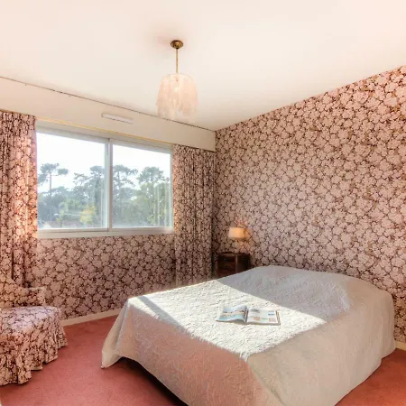 Appartamento De Palais-6 By Interhome *