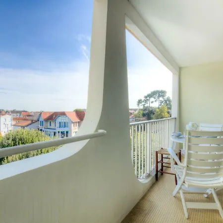 De Palais-6 By Interhome Appartamento