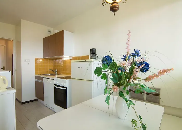 De Palais-6 By Interhome * Saint-Palais-sur-Mer